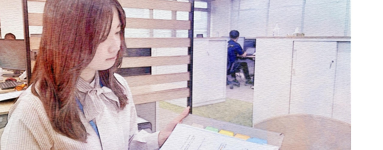 管理スタッフが真剣な表情をしている様子（PC版）